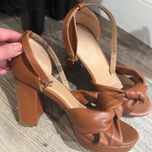 LOFT Women's Brown Knotted Heels